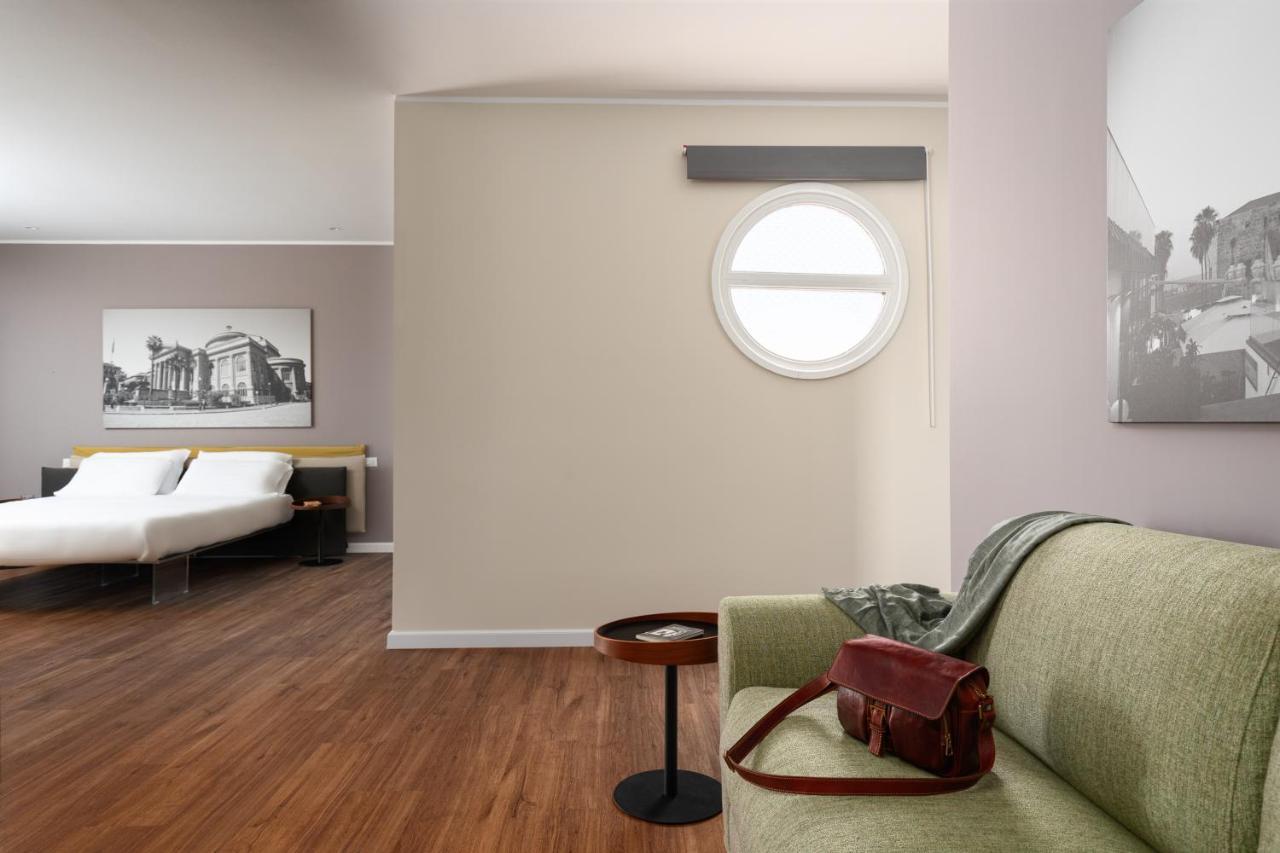 Suite Al Centro Di Palermo Con Terrazza Privata Екстер'єр фото