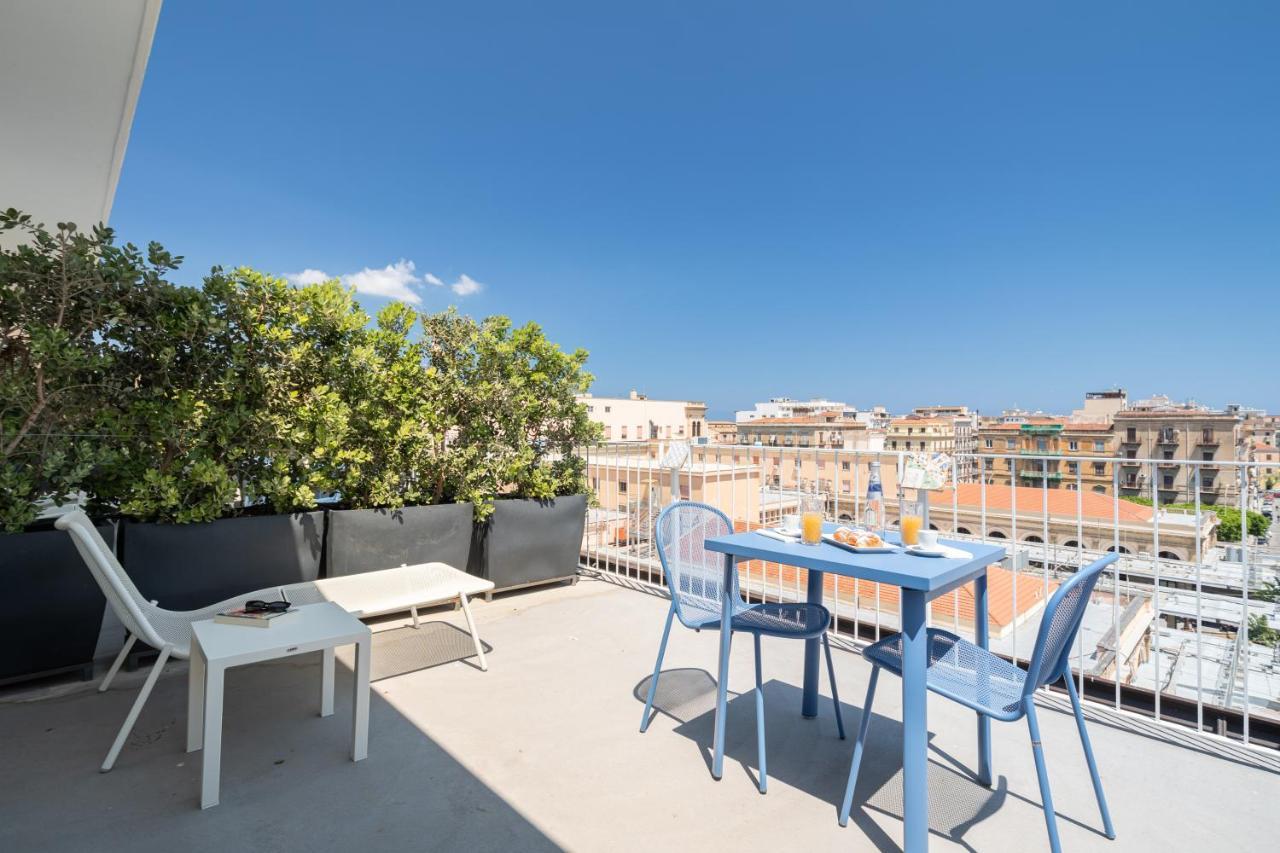 Suite Al Centro Di Palermo Con Terrazza Privata Екстер'єр фото