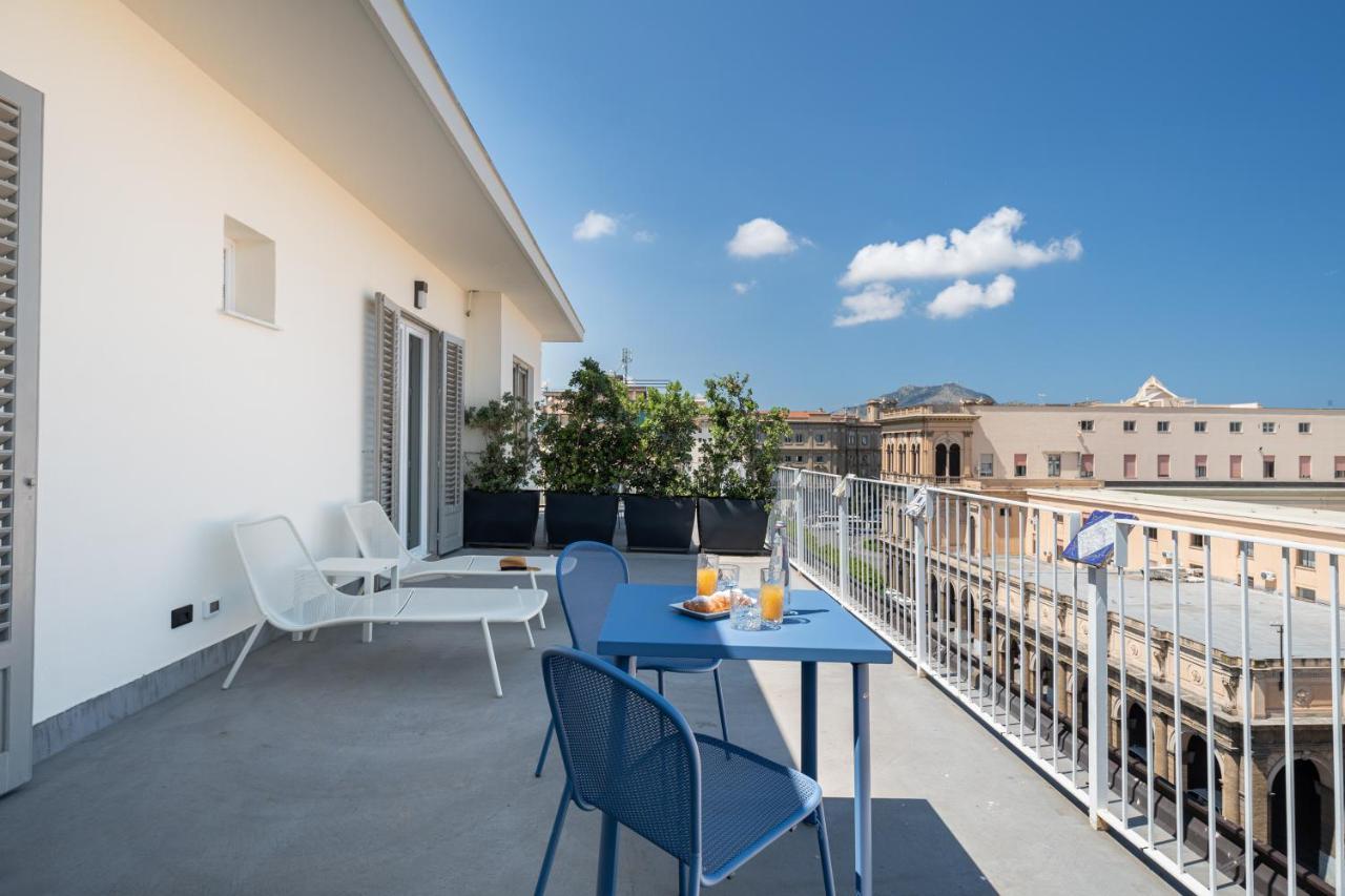 Suite Al Centro Di Palermo Con Terrazza Privata Екстер'єр фото